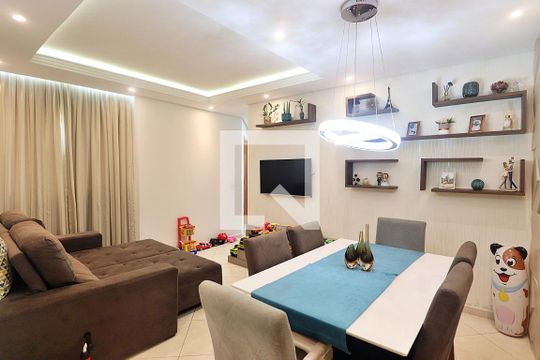 Apartamento à venda com 3 quartos, 82m² em Vila Camilópolis, Santo André