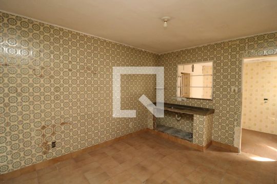 Cozinha de casa à venda com 3 quartos, 80m² em Vila Antonieta, São Paulo