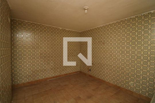 Cozinha de casa à venda com 3 quartos, 80m² em Vila Antonieta, São Paulo
