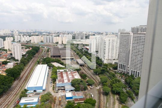 Vista da Sacada de apartamento para alugar com 1 quarto, 46m² em Centro, Osasco