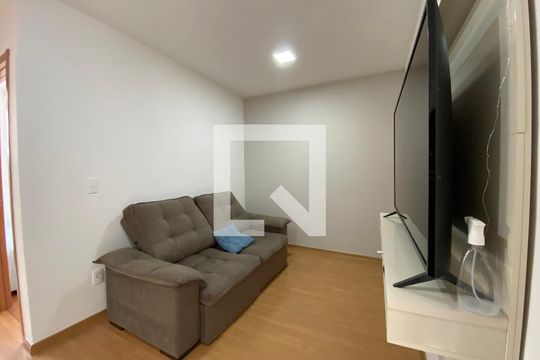 Sala  de apartamento para alugar com 2 quartos, 50m² em Igara, Canoas