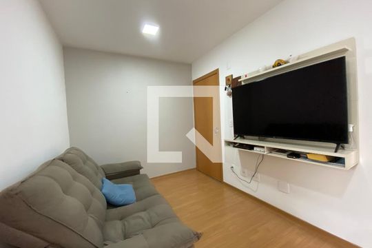 Sala  de apartamento para alugar com 2 quartos, 50m² em Igara, Canoas