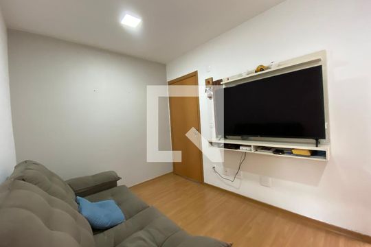 Sala  de apartamento para alugar com 2 quartos, 50m² em Igara, Canoas