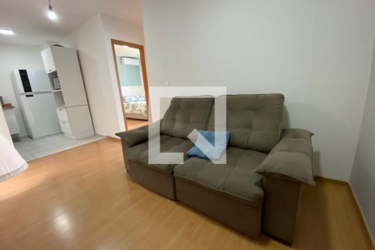Sala  de apartamento para alugar com 2 quartos, 50m² em Igara, Canoas