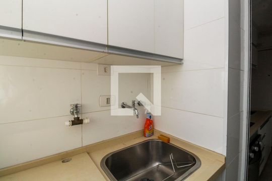Área de Serviço de apartamento para alugar com 2 quartos, 80m² em Paraíso, São Paulo