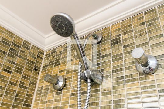 Banheiro de apartamento para alugar com 2 quartos, 80m² em Paraíso, São Paulo