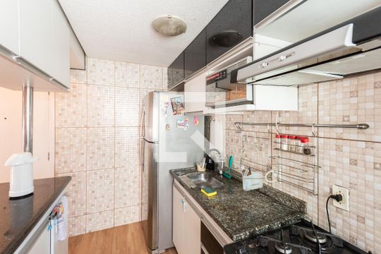 Cozinha  de apartamento à venda com 2 quartos, 49m² em Vasco da Gama, Rio de Janeiro