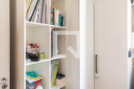 Quarto de apartamento à venda com 2 quartos, 49m² em Vasco da Gama, Rio de Janeiro
