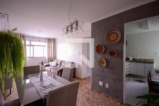 Apartamento à venda com 2 quartos, 75m² em Aclimação, São Paulo
