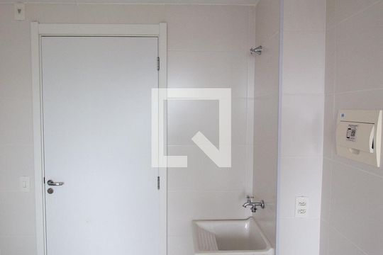 Área de Serviço de apartamento para alugar com 2 quartos, 33m² em Vila Nova Curuca, São Paulo