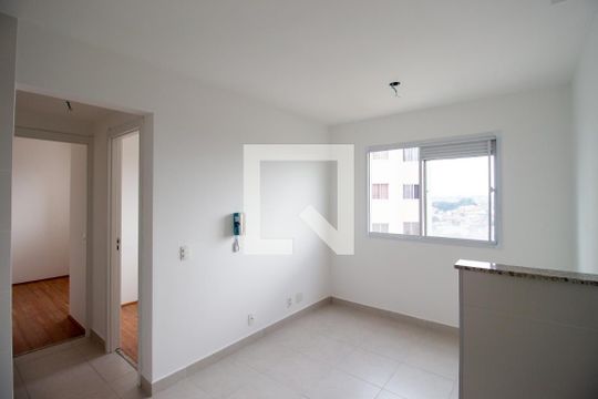 Apartamento para alugar com 2 quartos, 33m² em Vila Nova Curuca, São Paulo