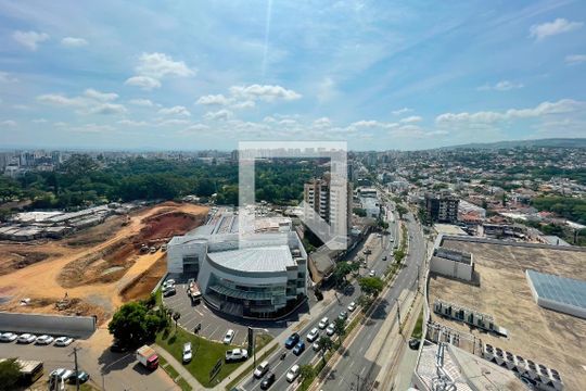 Vista da Sacada de apartamento à venda com 2 quartos, 75m² em Três Figueiras, Porto Alegre