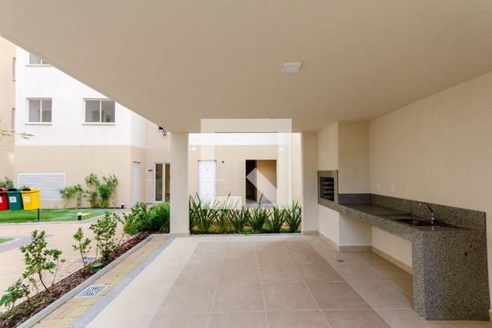 Churrasqueira de kitnet/studio para alugar com 2 quartos, 32m² em Piqueri, São Paulo