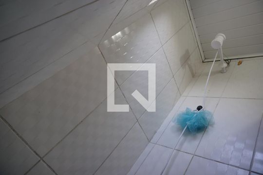 Banheiro de kitnet/studio para alugar com 1 quarto, 60m² em Rio dos Sinos, São Leopoldo
