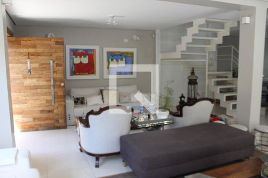 Casa à venda com 3 quartos, 330m² em Brooklin Paulista, São Paulo
