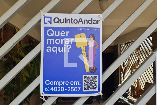 Fachada de casa à venda com 2 quartos, 250m² em Santa Teresinha, São Paulo