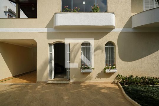 Garagem de casa à venda com 5 quartos, 400m² em Jardim São Caetano, São Caetano do Sul