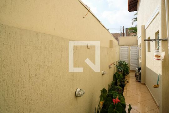 Quintal de casa à venda com 5 quartos, 400m² em Jardim São Caetano, São Caetano do Sul