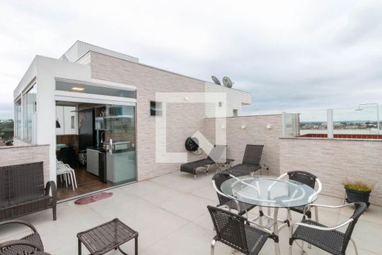 Cobertura de apartamento à venda com 2 quartos, 120m² em Heliópolis, Belo Horizonte