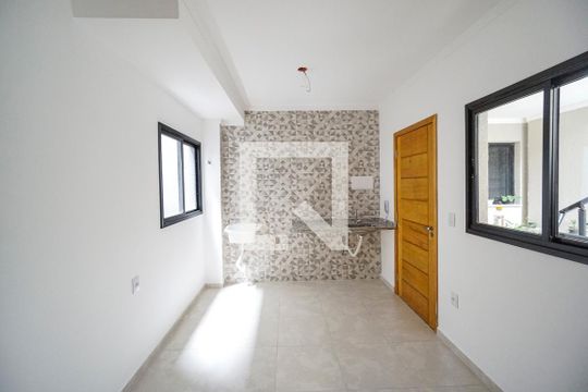 Sala e cozinha de apartamento à venda com 1 quarto, 25m² em Vila Carrao, São Paulo
