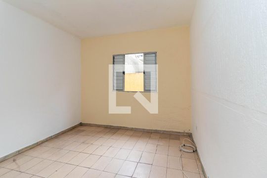 Quarto de casa para alugar com 1 quarto, 80m² em Vila Vessoni, São Paulo