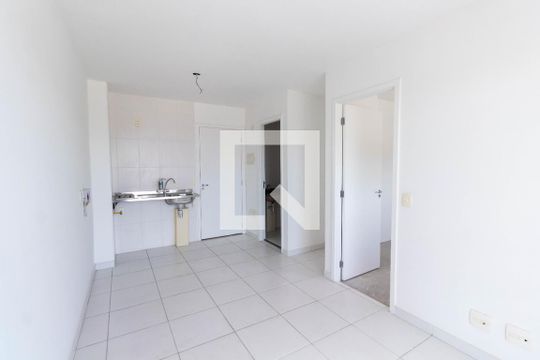 Sala/Cozinha de apartamento à venda com 1 quarto, 33m² em Jardim Santa Terezinha (zona Leste), São Paulo