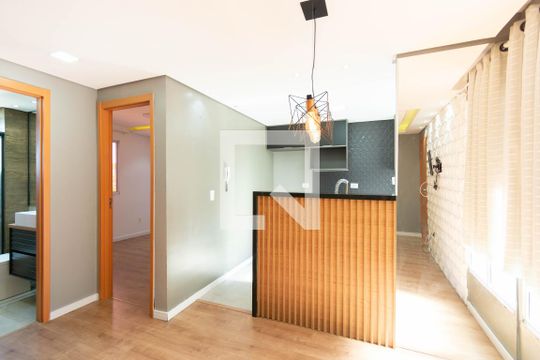 Apartamento à venda com 2 quartos, 48m² em São José, Canoas