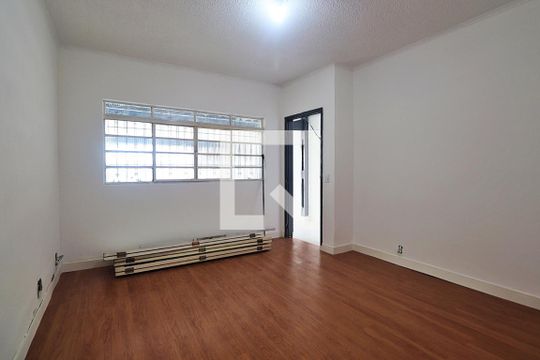 Casa para alugar com 4 quartos, 210m² em Jardim das Maravilhas, Santo André