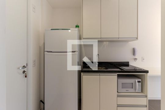 Cozinha de apartamento à venda com 1 quarto, 26m² em Vila Buarque, São Paulo