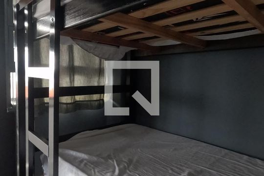 Quarto de Serviço de apartamento para alugar com 3 quartos, 148m² em José Menino, Santos