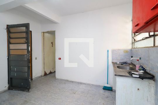Sala - Cozinha de casa para alugar com 1 quarto, 25m² em Vila Jacuí, São Paulo