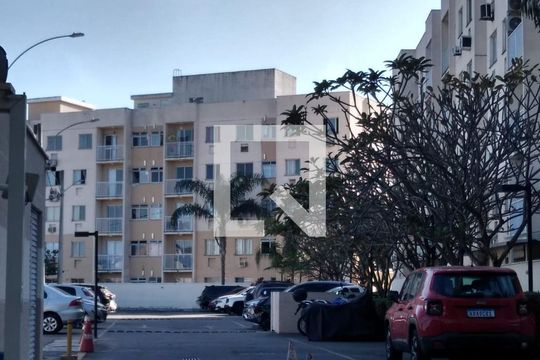 Fachada do condomínio de apartamento para alugar com 2 quartos, 50m² em Campo Grande, Rio de Janeiro