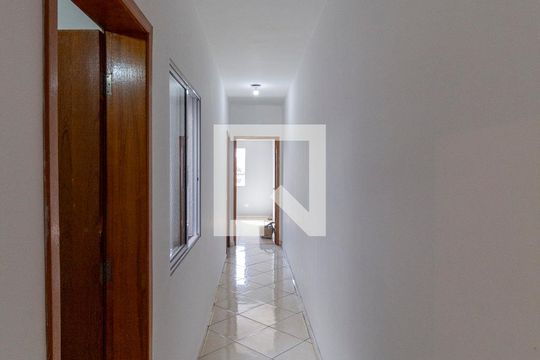 Corredor de casa à venda com 3 quartos, 170m² em Jardim Maringa, São Paulo