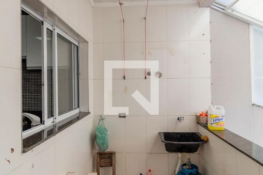 Área de Serviço de casa à venda com 3 quartos, 170m² em Jardim Maringa, São Paulo