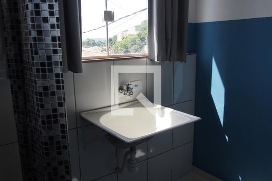 Cozinha e Área de Serviço de kitnet/studio para alugar com 1 quarto, 42m² em Jardim Itália, Várzea Paulista