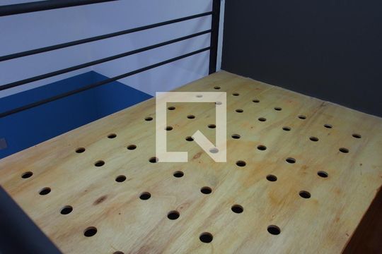 Quarto Mezanino de kitnet/studio para alugar com 1 quarto, 42m² em Jardim Itália, Várzea Paulista