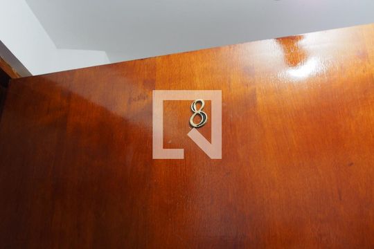 Entrada de kitnet/studio para alugar com 1 quarto, 42m² em Jardim Itália, Várzea Paulista