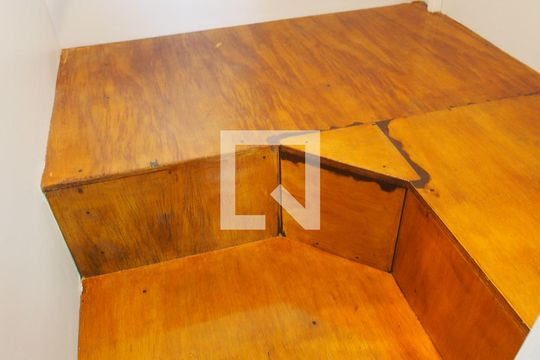 Quarto Mezanino de kitnet/studio para alugar com 1 quarto, 42m² em Jardim Itália, Várzea Paulista
