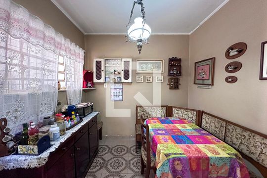 Copa de casa à venda com 5 quartos, 250m² em Vila Cordeiro, São Paulo