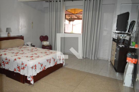 Suíte de casa à venda com 6 quartos, 360m² em Linda Vista, Contagem