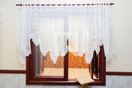 Casa 1-Quarto 3-Vista de casa à venda com 4 quartos, 277m² em Niterói, Canoas
