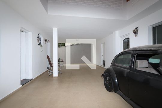 Garagem de casa à venda com 4 quartos, 325m² em Vila Mariana, São Paulo