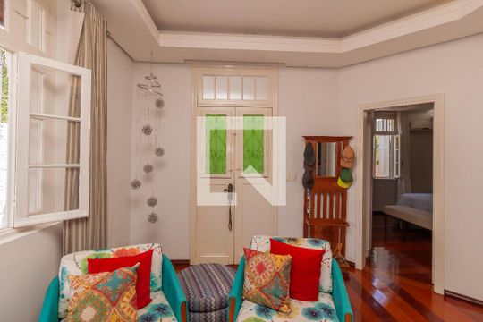 Sala 1 de casa à venda com 5 quartos, 328m² em Hamburgo Velho, Novo Hamburgo