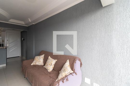 Sala de Estar de apartamento para alugar com 2 quartos, 65m² em Vila Celeste, São Paulo