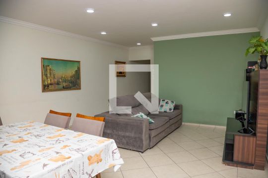 Casa 1 - sala  de casa à venda com 4 quartos, 250m² em Conceição, Diadema
