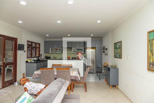 Casa 1 - sala  de casa à venda com 4 quartos, 250m² em Conceição, Diadema