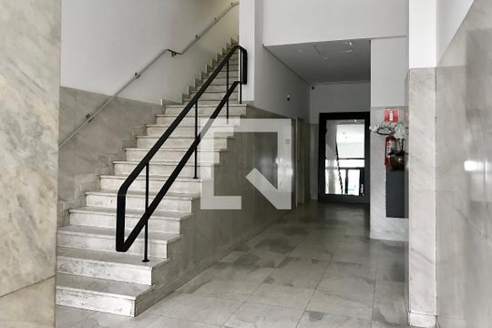 Hall de apartamento para alugar com 1 quarto, 100m² em Vila Nova Conceição, São Paulo