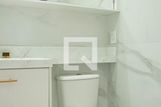 Banheiro de kitnet/studio à venda com 1 quarto, 31m² em Vila Clementino, São Paulo