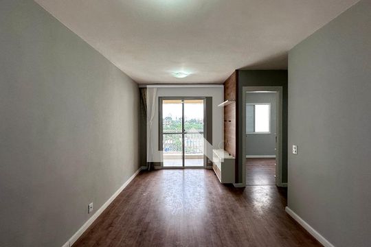 Sala de apartamento para alugar com 2 quartos, 57m² em Vila das Belezas, São Paulo