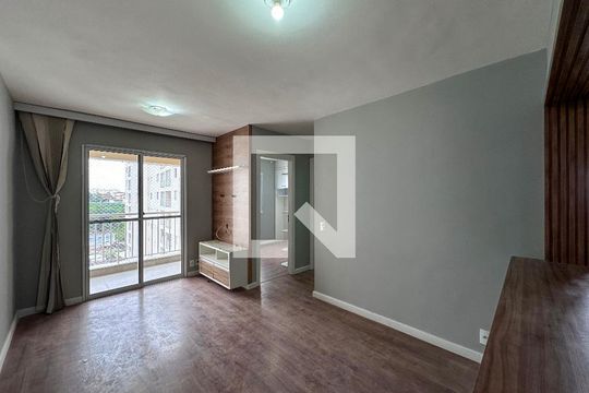 Sala de apartamento para alugar com 2 quartos, 57m² em Vila das Belezas, São Paulo